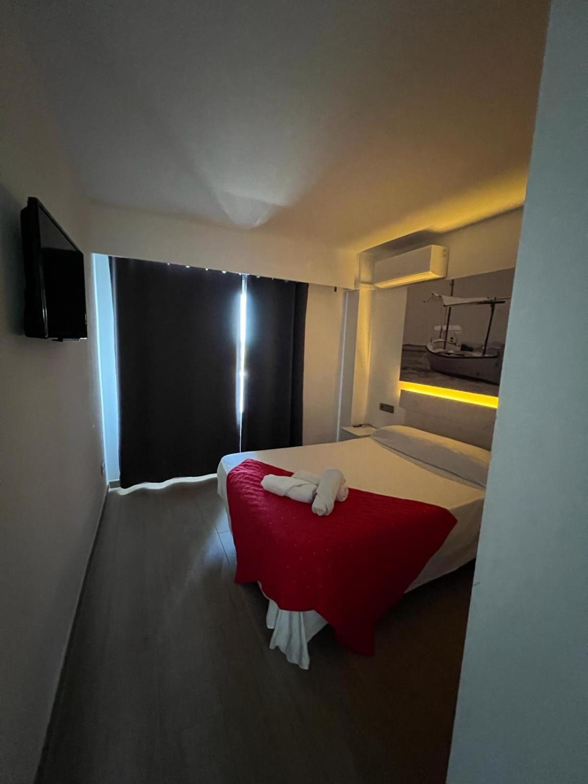 Bright Apartment In Puerto Alcudia Port d'Alcúdia Exteriér fotografie